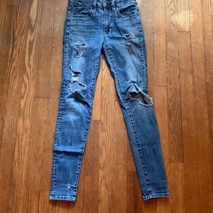 Cute American eagle jeans